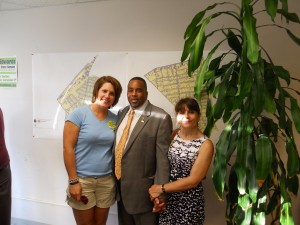 Councilor Edwards with his wife (right) and daughter in 2012 during the State Senate campaign. (WMassP&I)