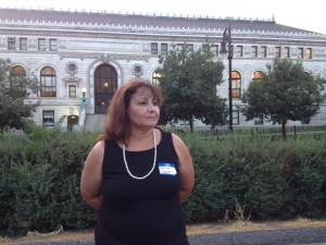 Ivelisse Gonzalez before the Springfield Library's meet & greet. (via Facebook/non-campaign)