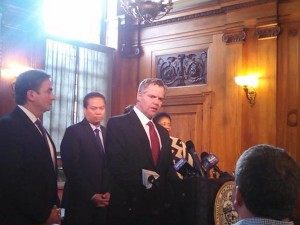 MGM CEO Jim Murren on the spot in Springfield. (WMassP&I)